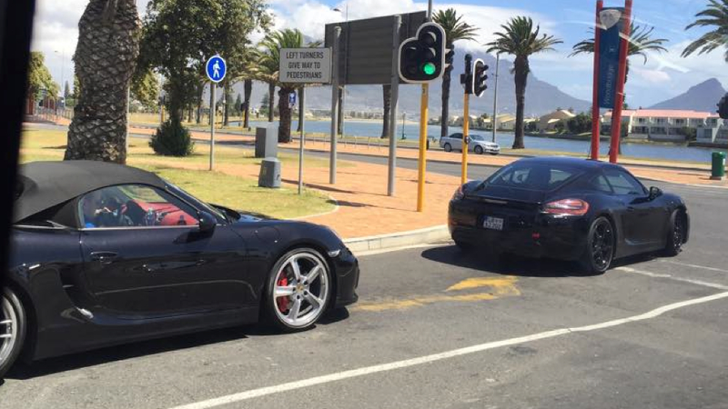 Illustration for article titled Is This A New Porsche Boxster Spyder?